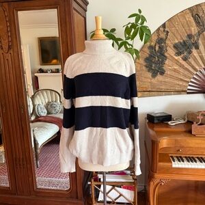 Banana Republic Turtleneck